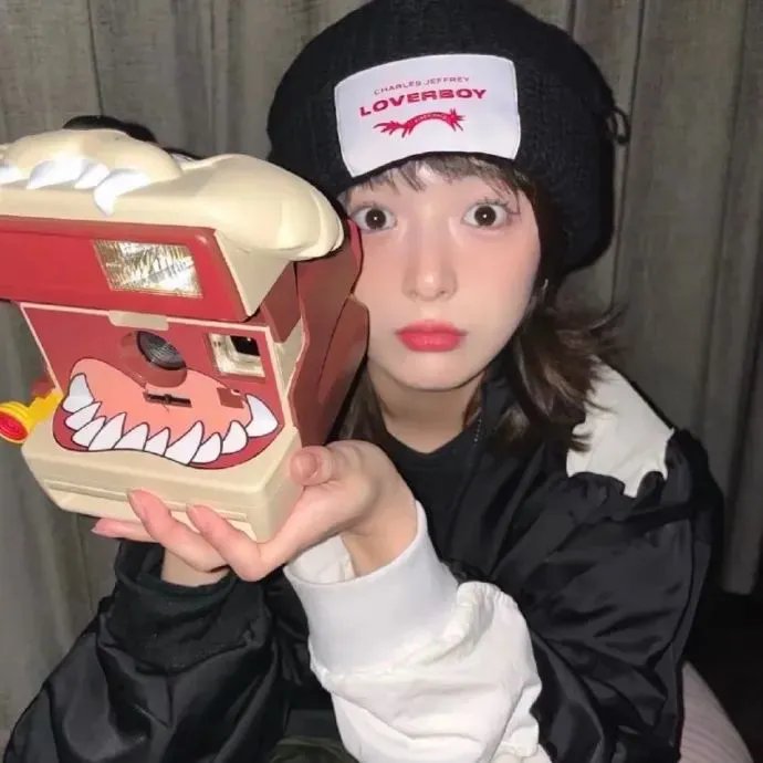 黑司祭们